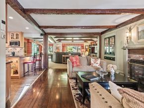 26 Townsend Dr, West Boylston MA 01583