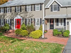 26 Townsend Dr, West Boylston MA 01583