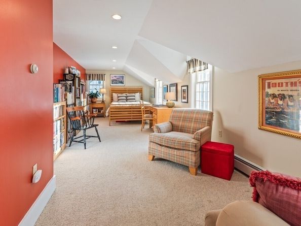 26 Townsend Dr, West Boylston MA 01583