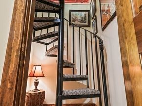 26 Townsend Dr, West Boylston MA 01583