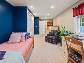 26 Townsend Dr, West Boylston MA 01583