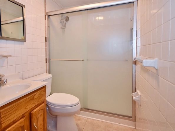 58 Main Ave, Wareham MA 02558