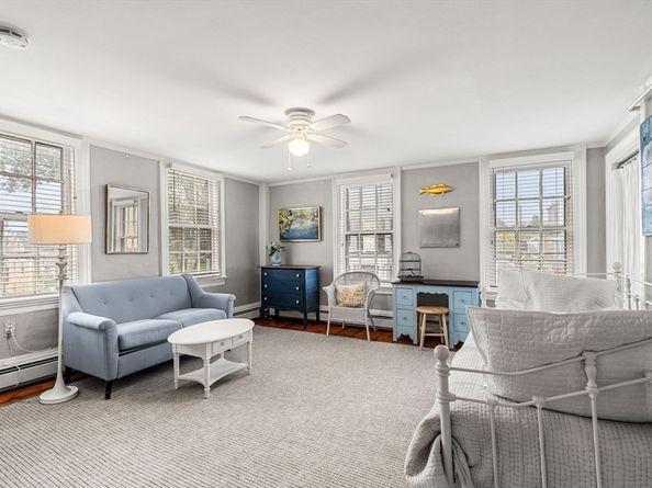 45 Washington Street 3, Marblehead MA 01945