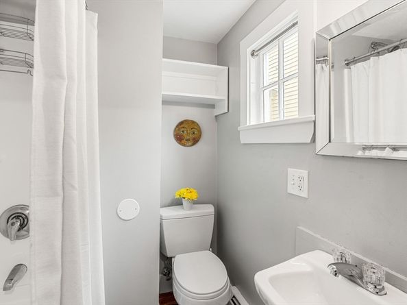 45 Washington Street 3, Marblehead MA 01945