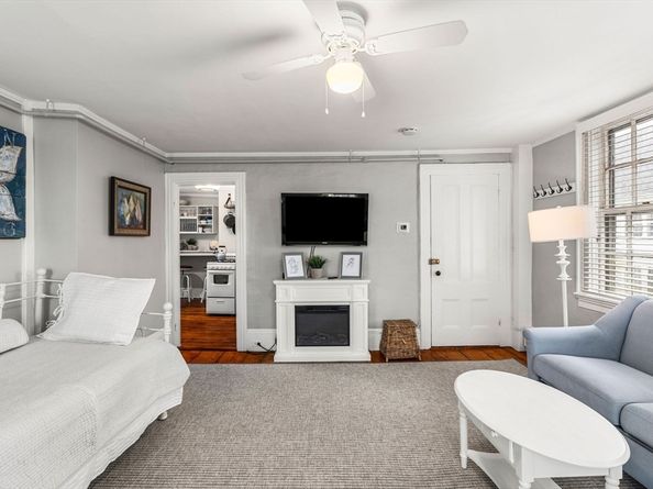 45 Washington Street 3, Marblehead MA 01945