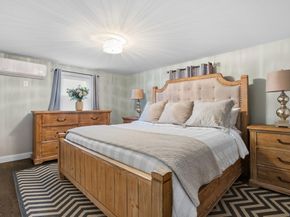 176 Marlborough Rd, Salem MA 01970