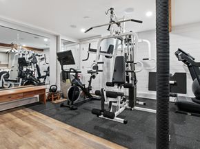 176 Marlborough Rd, Salem MA 01970
