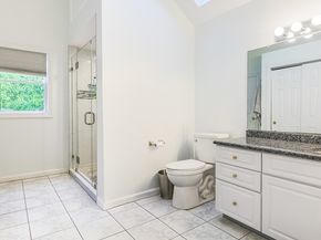 62 Edgemere Blvd, Shrewsbury MA 01545