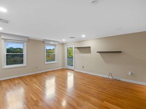 212 Humphrey Street 205, Marblehead MA 01945
