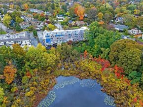 212 Humphrey Street 205, Marblehead MA 01945