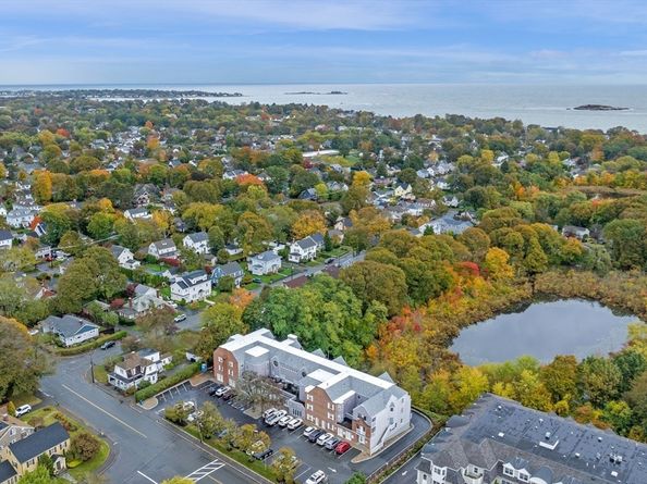 212 Humphrey Street 205, Marblehead MA 01945