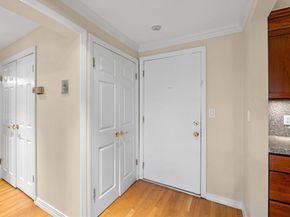 212 Humphrey Street 205, Marblehead MA 01945