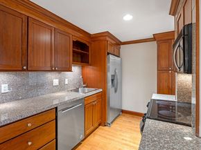 212 Humphrey Street 205, Marblehead MA 01945
