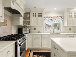 33 Oceanside Dr., Scituate MA 02066