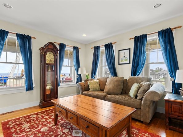 33 Oceanside Dr., Scituate MA 02066
