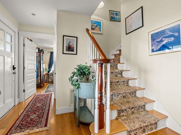 33 Oceanside Dr., Scituate MA 02066