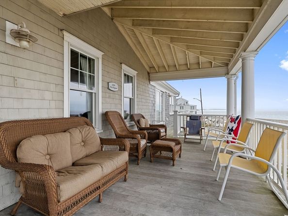 33 Oceanside Dr., Scituate MA 02066