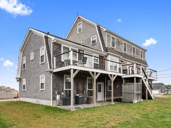 33 Oceanside Dr., Scituate MA 02066