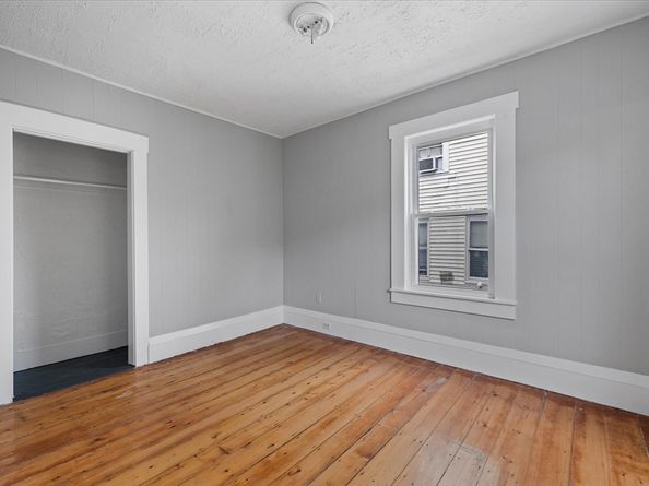 147 Westminster St, Fitchburg MA 01420
