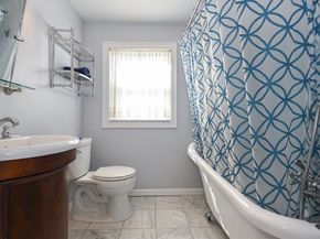 1 Linda Road, Sharon MA 02067