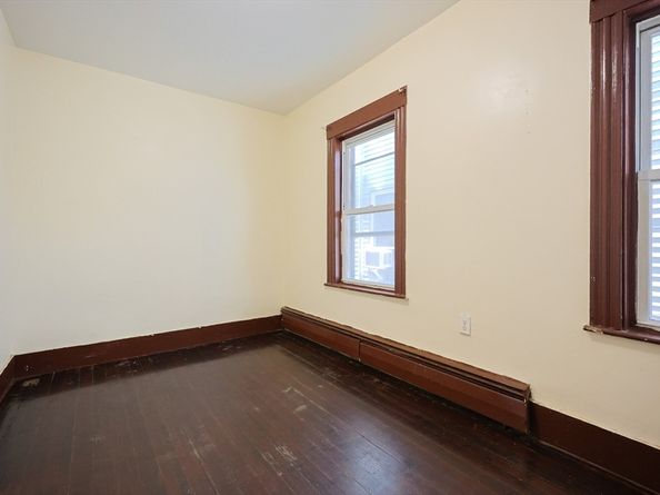 70 Chester Avenue, Chelsea MA 02150