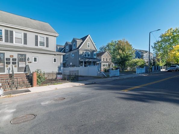 382-384 Adams St 3841, Boston MA 02122