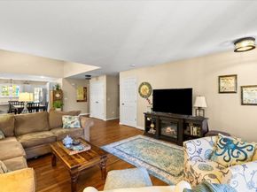 6 Rock Marsh Rd A, Wareham MA 02571