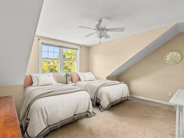6 Rock Marsh Rd A, Wareham MA 02571