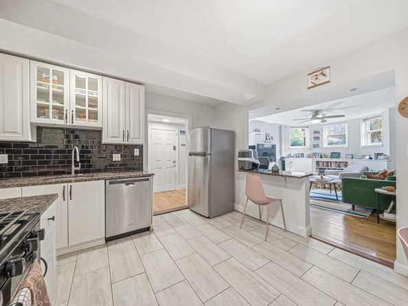 15 Trowbridge St 12A, Cambridge MA 02138