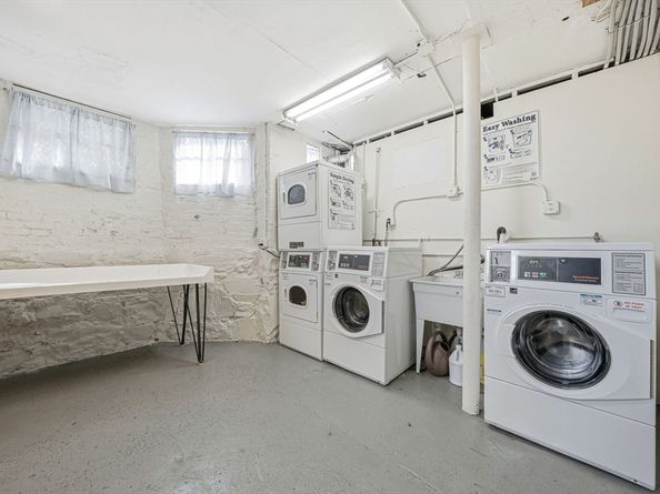 15 Trowbridge St 12A, Cambridge MA 02138