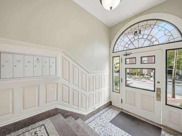 15 Trowbridge St 12A, Cambridge MA 02138
