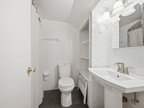 15 Trowbridge St 12A, Cambridge MA 02138