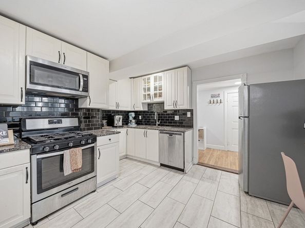 15 Trowbridge St 12A, Cambridge MA 02138