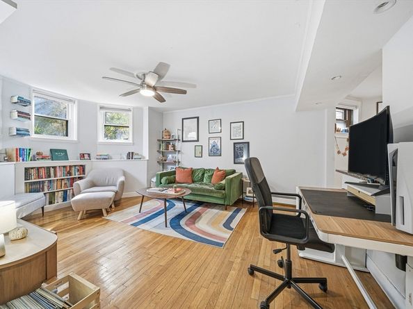 15 Trowbridge St 12A, Cambridge MA 02138