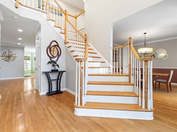 16 Hilltop Dr, Douglas MA 01516
