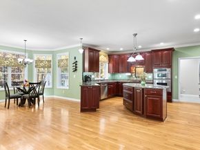16 Hilltop Dr, Douglas MA 01516