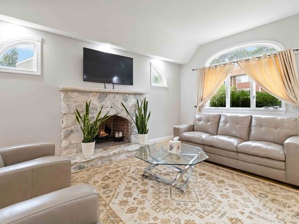 141 Gardiner Rd, Quincy MA 02169