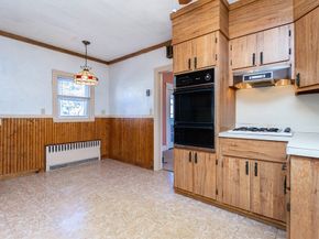 22 Conant Rd, Quincy MA 02171