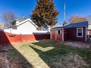 22 Conant Rd, Quincy MA 02171