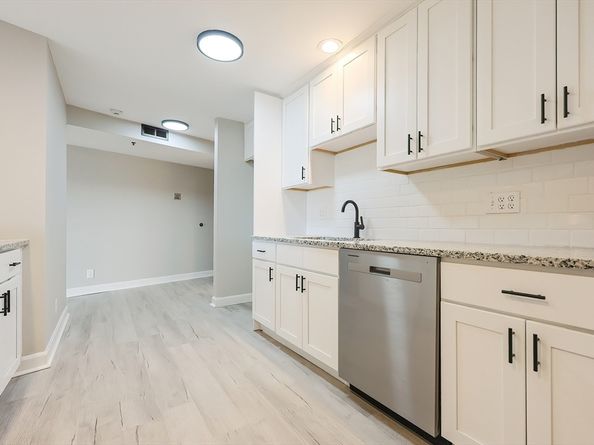 348 Rantoul Street 202, Beverly MA 01915