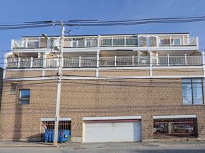 348 Rantoul Street 202, Beverly MA 01915