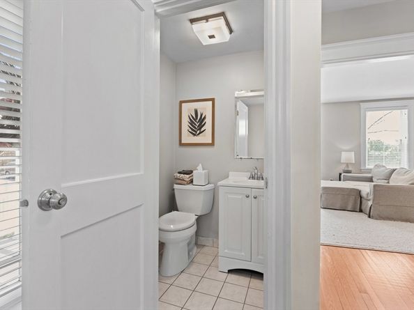 20 Wilbur St, Weymouth MA 02190