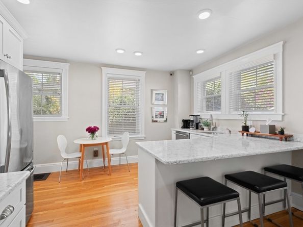 20 Wilbur St, Weymouth MA 02190