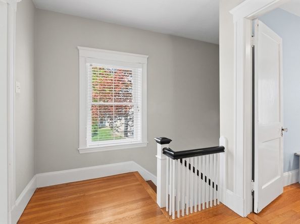 20 Wilbur St, Weymouth MA 02190