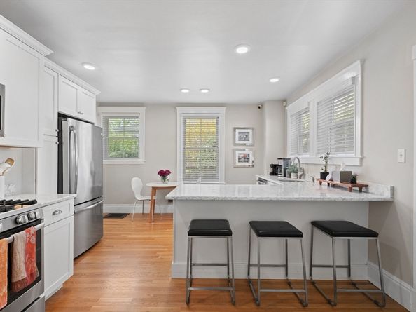 20 Wilbur St, Weymouth MA 02190