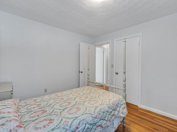 15 Briarcliff Lane, Paxton MA 01612