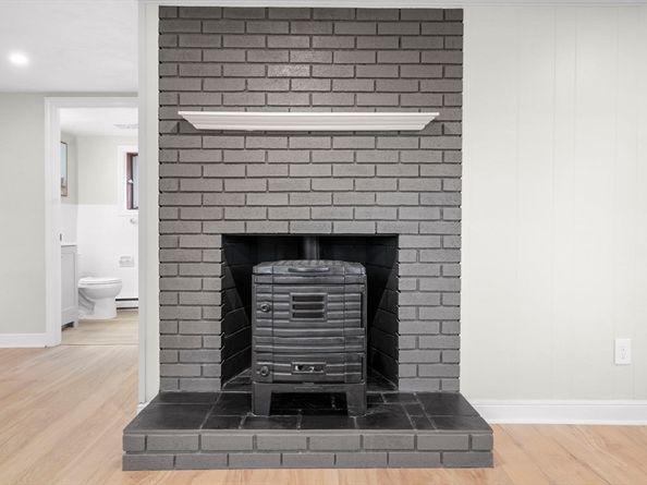 16 Ward Lane, Westborough MA 01581