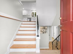 16 Ward Lane, Westborough MA 01581