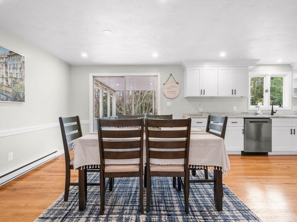 16 Ward Lane, Westborough MA 01581