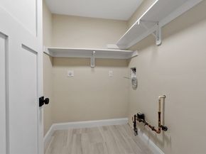 4 Richard Rd, Hudson MA 01749